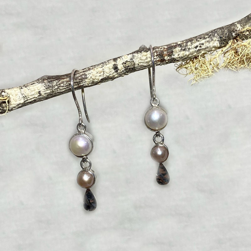 Round Pearl Earrings