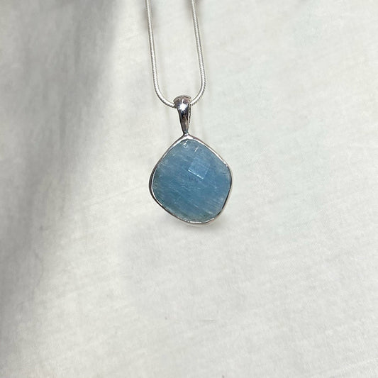 Freeform Faceted Aquamarine Pendant