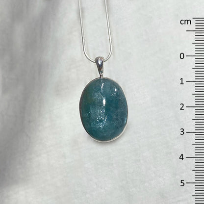 Oval Aquamarine Pendant