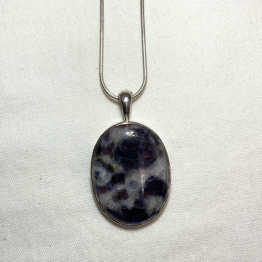 Oval Iolite & Sunstone Pendant