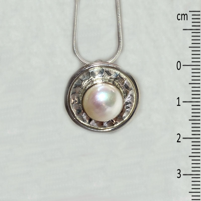 Round Pearl Pendant