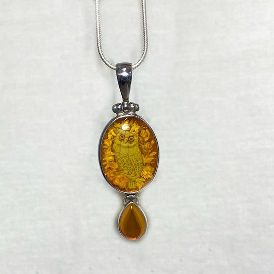 Oval & Teardrop Amber Carved Owl Pendant