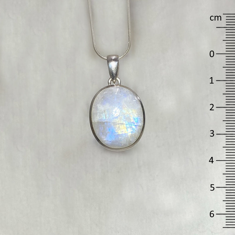 Oval Rainbow Moonstone Pendant