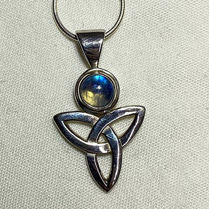 Round Rainbow Moonstone Sterling Silver Triquetra Pendant