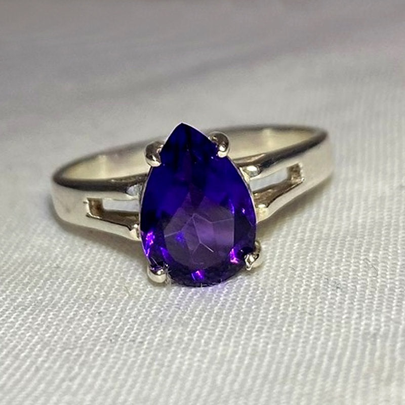 Faceted Teardrop Amethyst Ring- Size 7