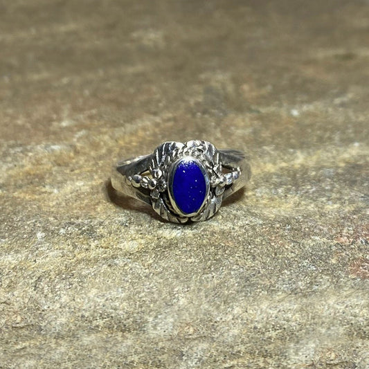 Oval Lapis Lazuli Ornate Sterling Silver Ring- Size 7