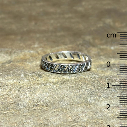 Sterling Silver Marcasite Ring- Size 7