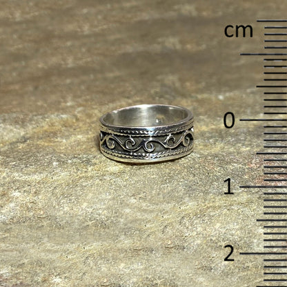 Sterling Silver Swirl Ring- Size 6.5