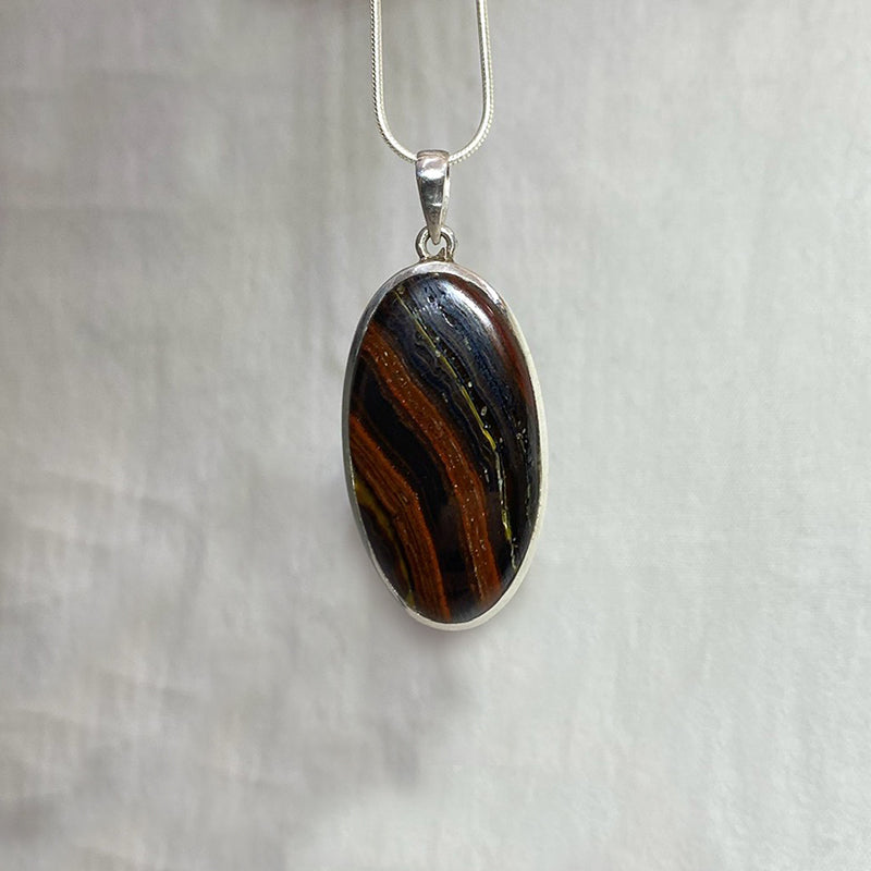 Oval Tiger Iron Pendant