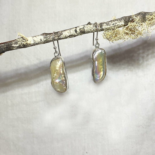 Freeform Biwa Pearl Earrings