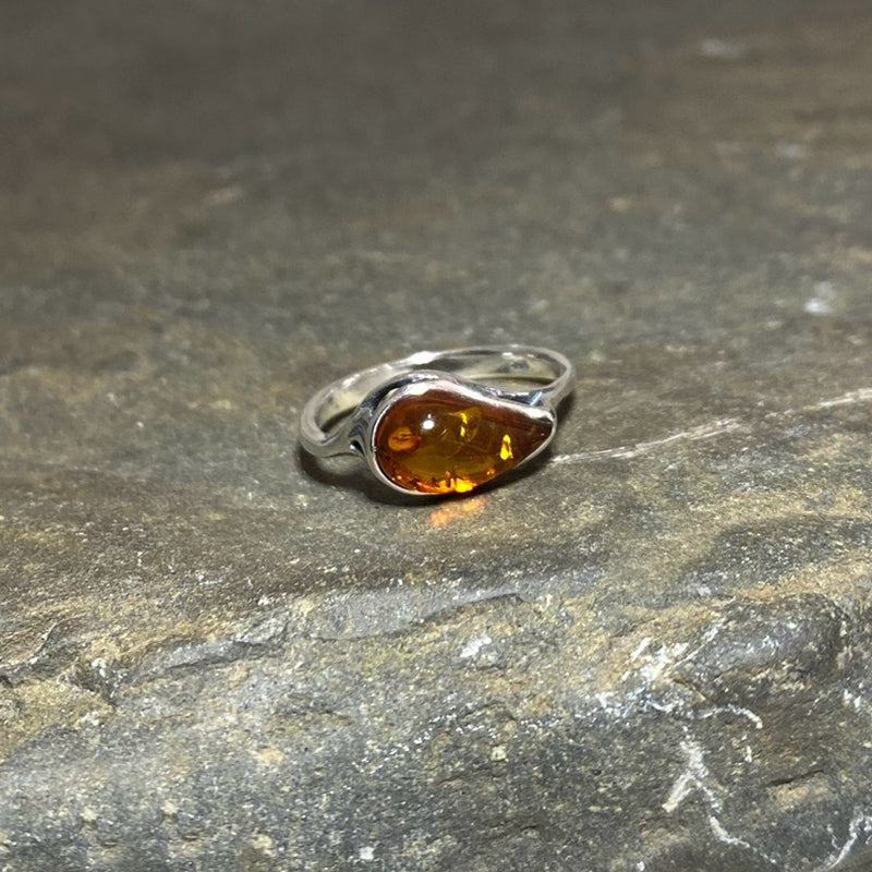 Teardrop Amber Ring- Size 9