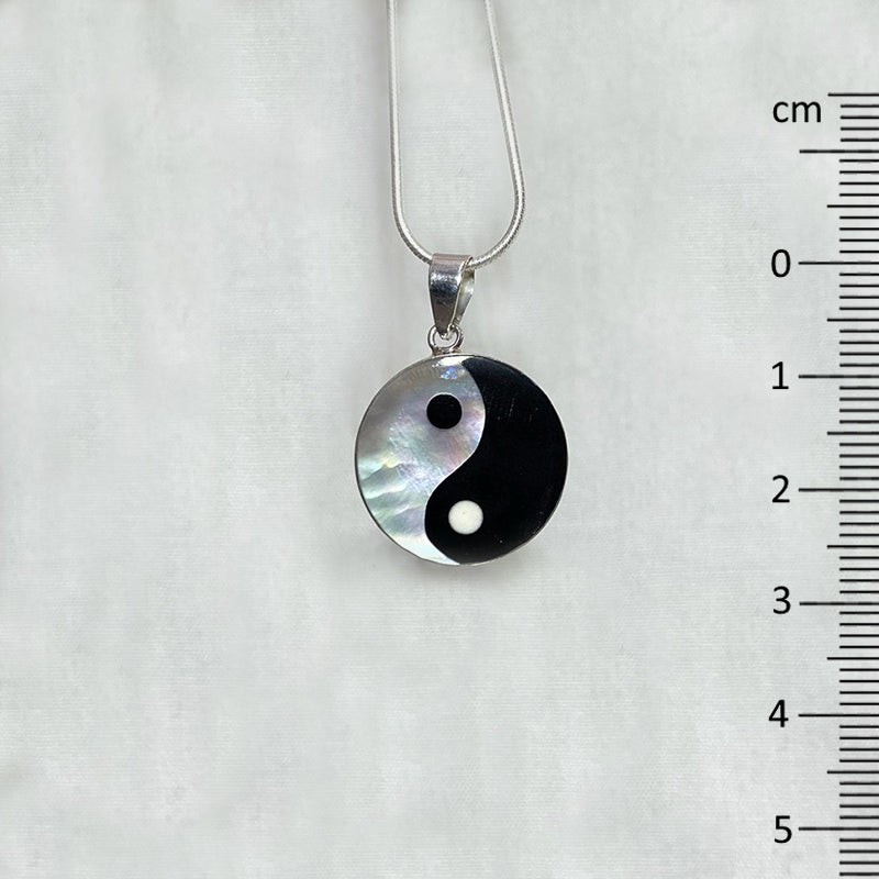 Round Mother Of Pearl Yin Yang Pendant