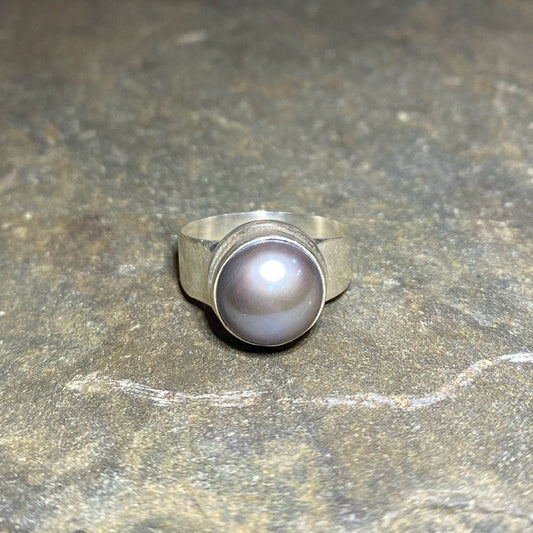 Tahitian Pearl Ring - Size 7.5